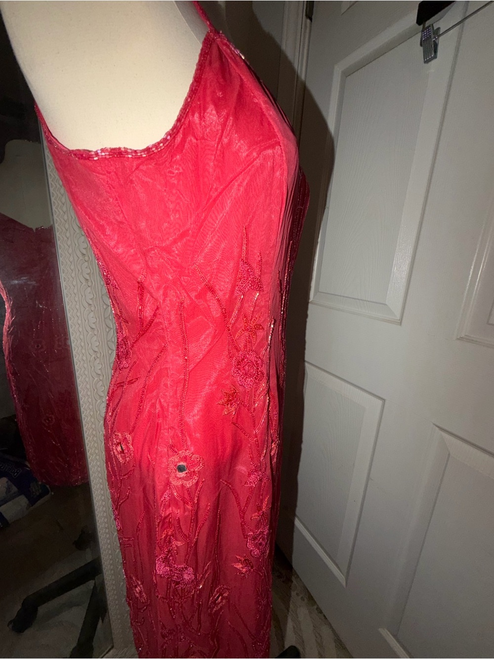 Chaudry Red Spaghetti-Strap Lace Mini Dress - Picture 4 of 13